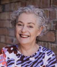 <b>JULIE COLLIS</b>&nbsp;