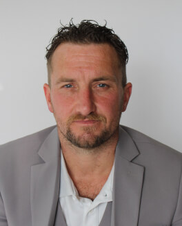 <b>JONATHAN DUNN</b>
